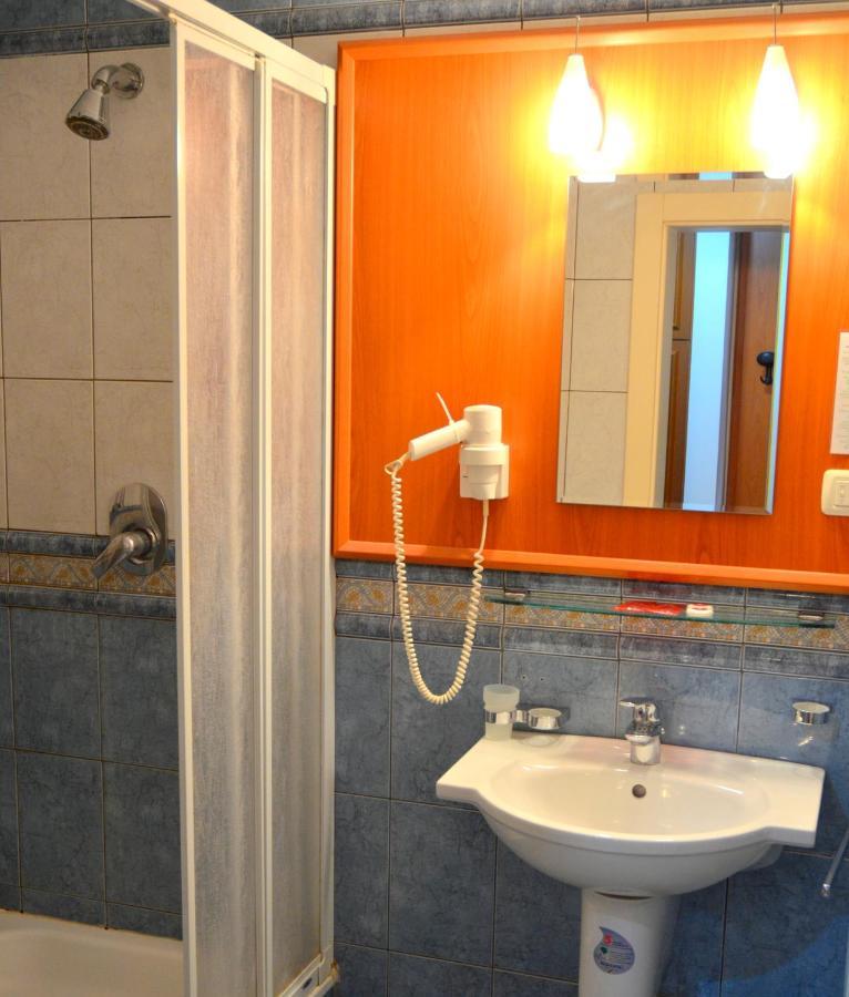 Hotel Iadolina Stana de Vale Dış mekan fotoğraf