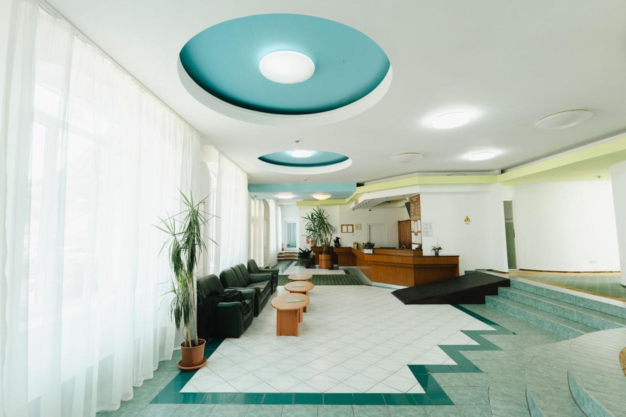 Hotel Iadolina Stana de Vale Dış mekan fotoğraf