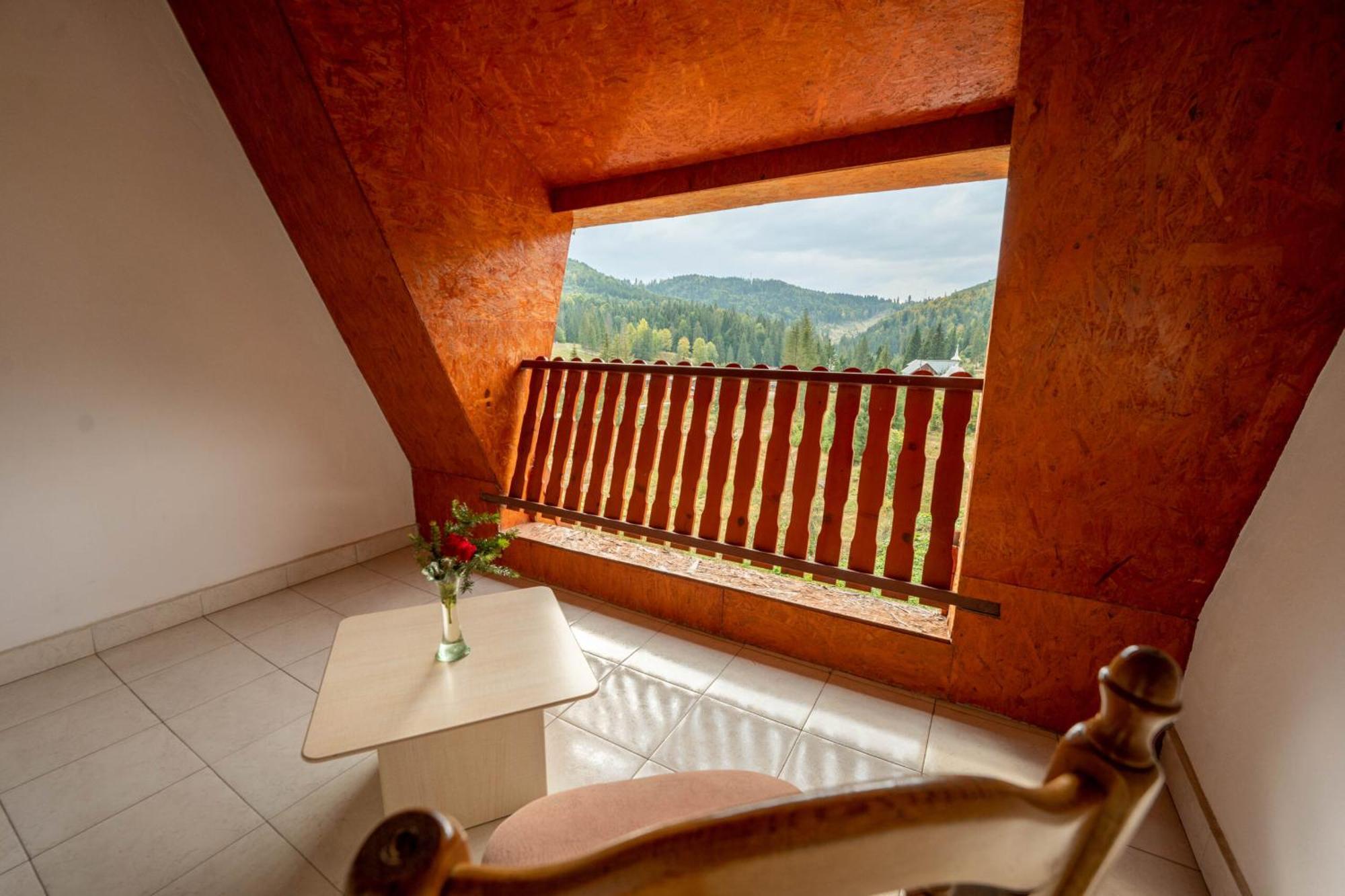 Hotel Iadolina Stana de Vale Dış mekan fotoğraf