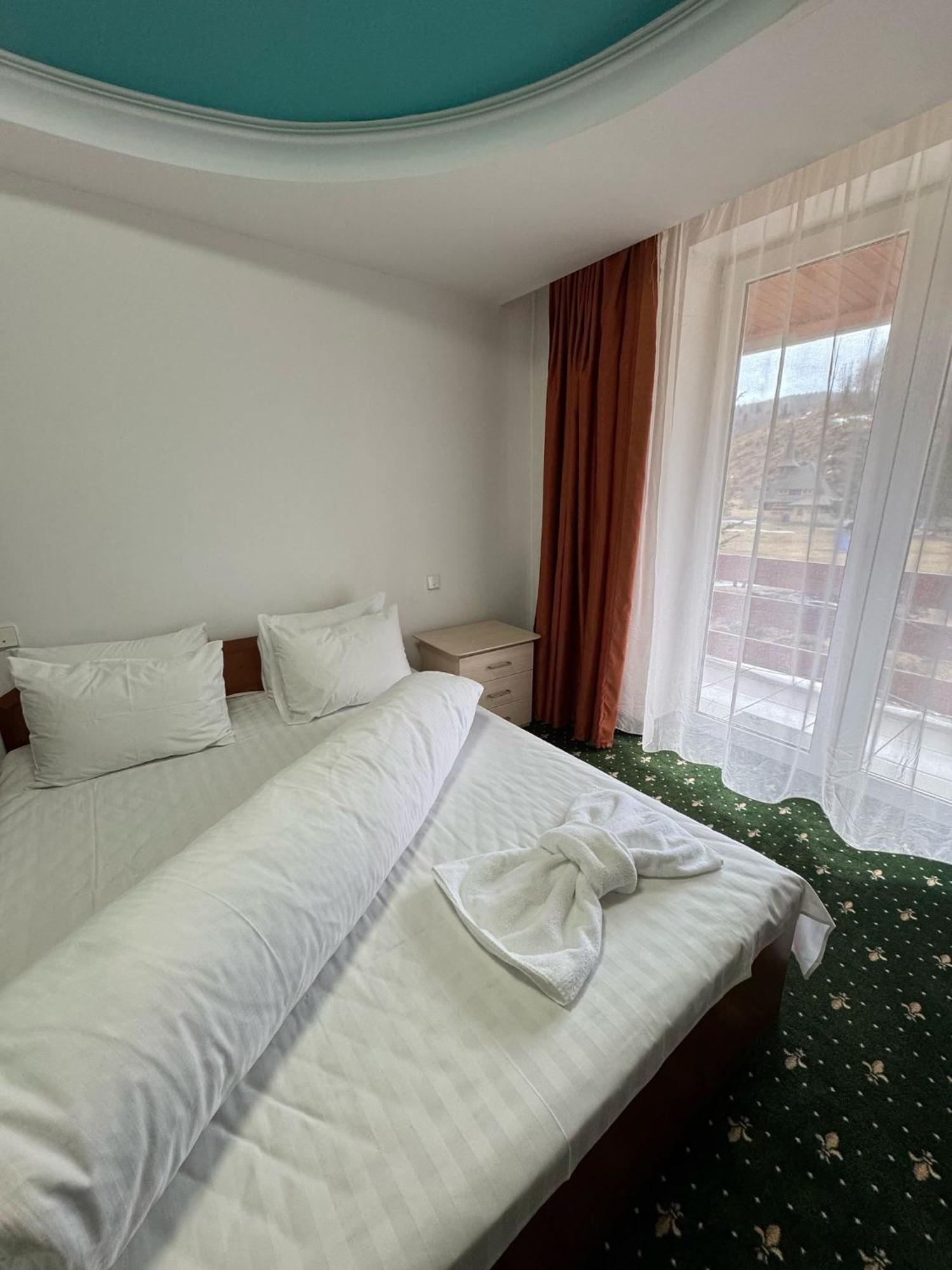 Hotel Iadolina Stana de Vale Dış mekan fotoğraf